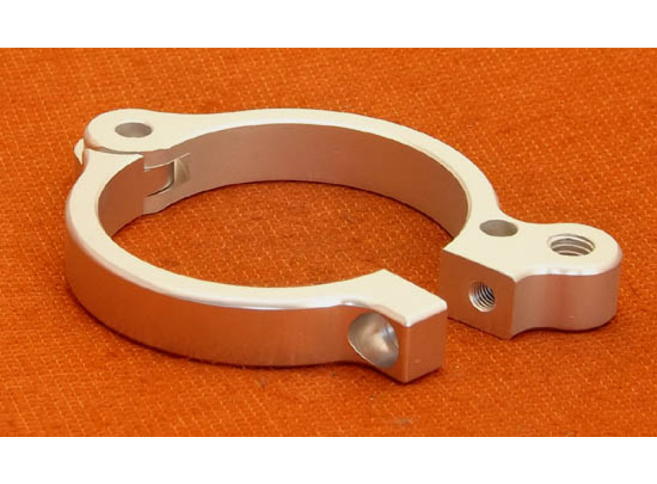 STEERING CLAMP D.54 (WITH BLIND HOLE FOR EXTENSION)