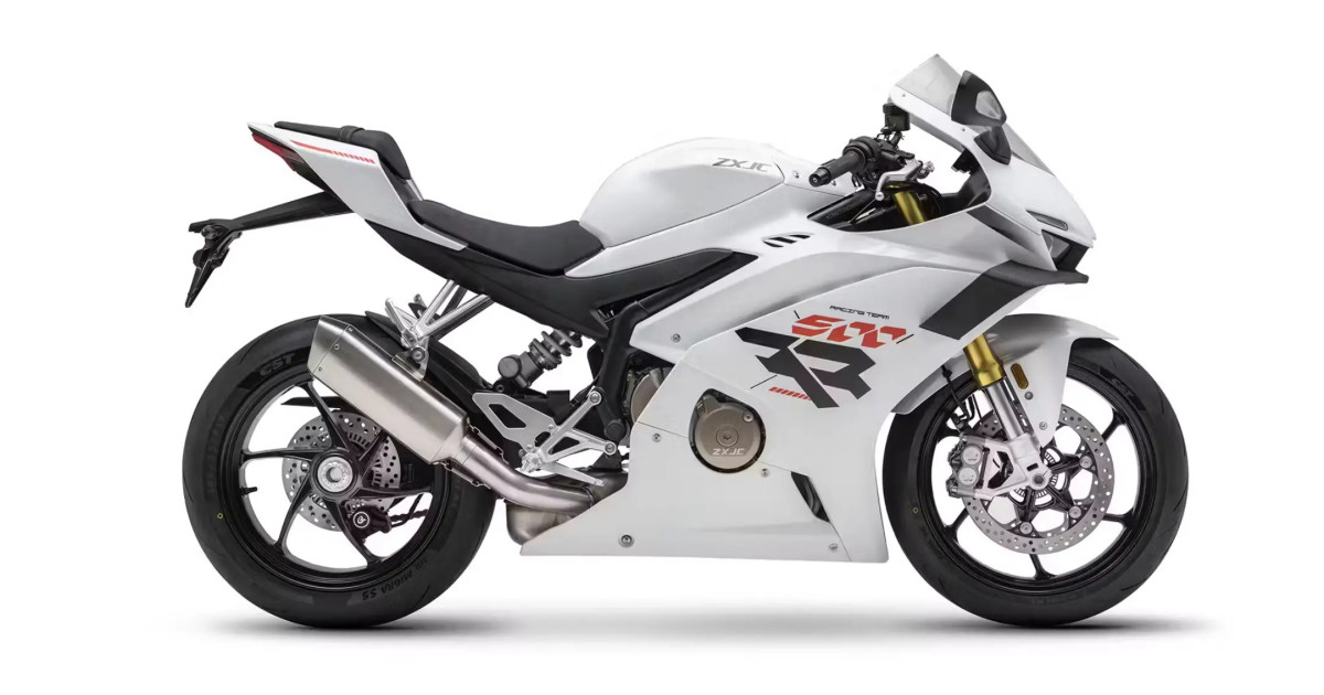 レーザーストロボ　ホワイト Discover the new applications for the ZXMOTO 500RR | Bitubo