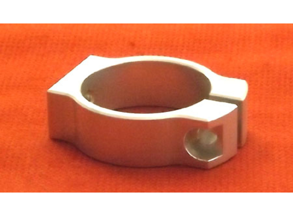 SUPPORTO VASCHETTA BMW R850R